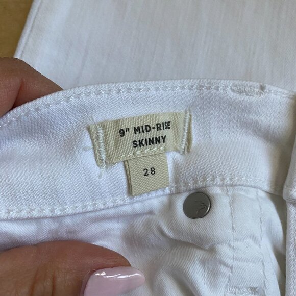 MADEWELL BNWOT Womens 9" Mid-Rise Skinny White Jeans New Button Fly - Picture 12 of 13